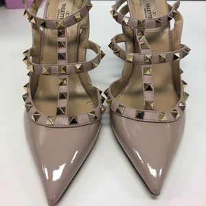 Valentino rockstud nude pumps -size 38.5